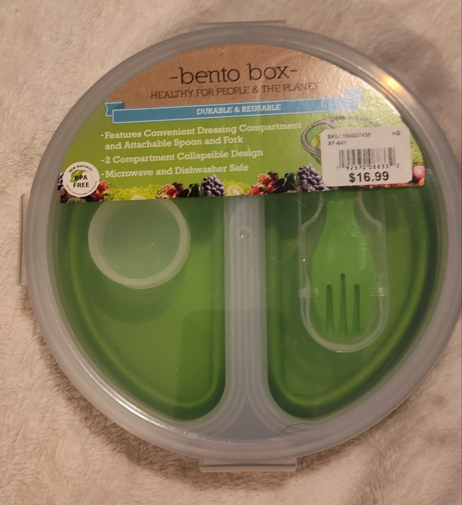 NWT!! BENTO BOX (Lunchbox) Reusable & Durable